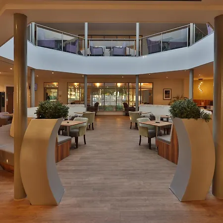 Best Western Plus Kenwick Park Hotel-3