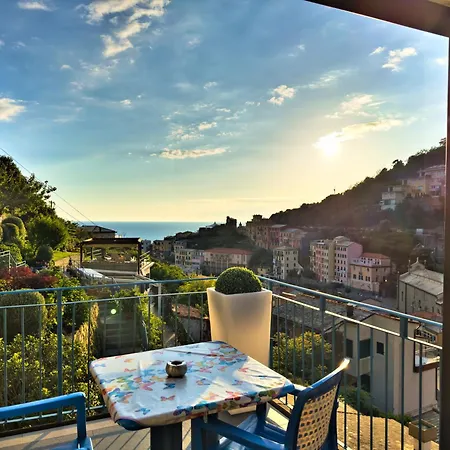 Cinqueterre Residence-3