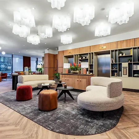 Radisson Hotel Manchester City Centre, A Verified Net Zero Hotel-2