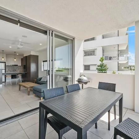 North Shore Oceanside Kawana-3