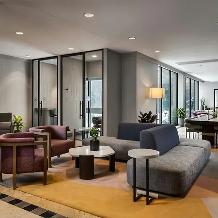 Sheraton Toronto Airport Hotel & Conference Centre-2