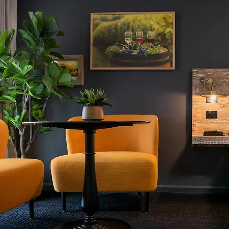 Ibis Styles Orange-3