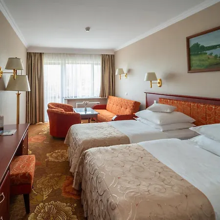 Hotel Golebiewski Mikolajki-2