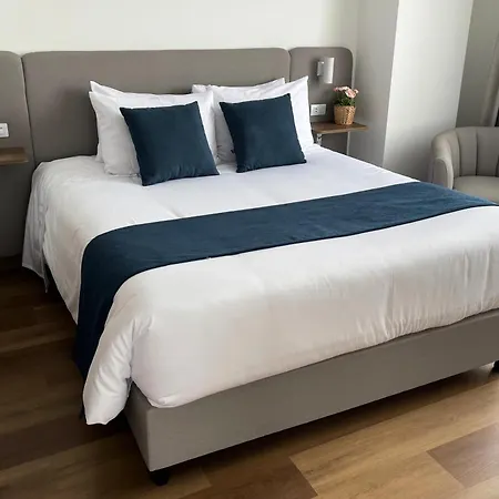 Vou Suites By Avia Suites-2