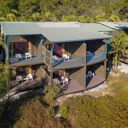 Kingfisher Bay Resort-2