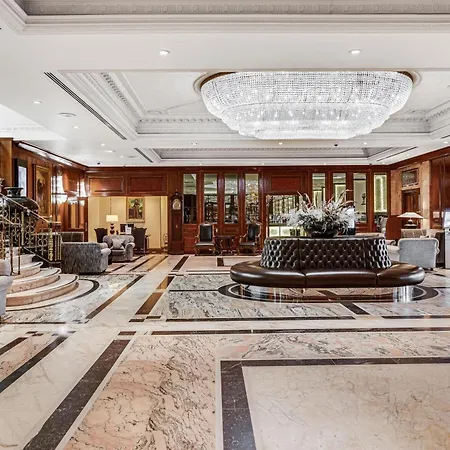 Radisson Blu Hotel, London Heathrow-3