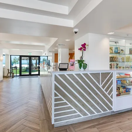 Best Western Plus Beach Resort-3