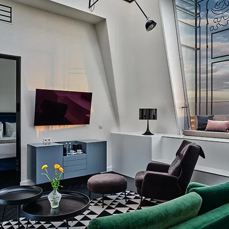 Hotel Indigo Warsaw Nowy Swiat By Ihg-2