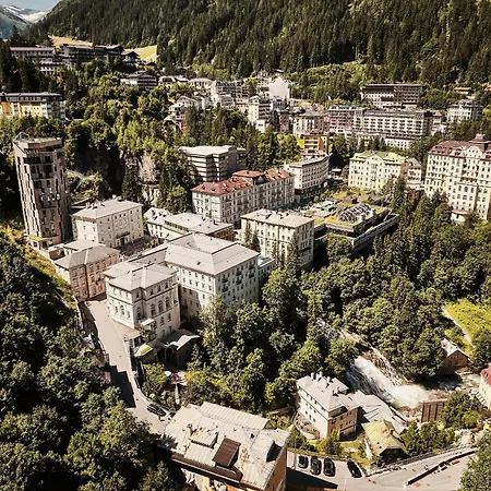 Urban Nature Bad Gastein - Badeschloss-2