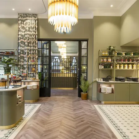 Doubletree By Hilton Brussels City-2