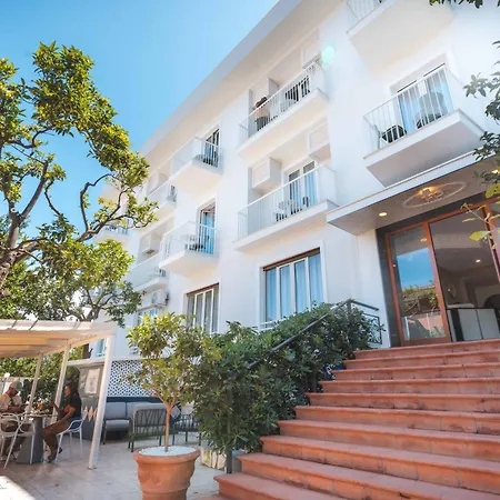Hotel La Pergola-2