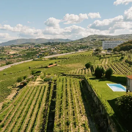 Quinta Da Portela - Casa Visconde Arneiros - By Rowdhouses-2