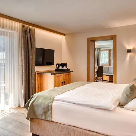 Hotel Habicher Hof 4-Sterne-Superior-2