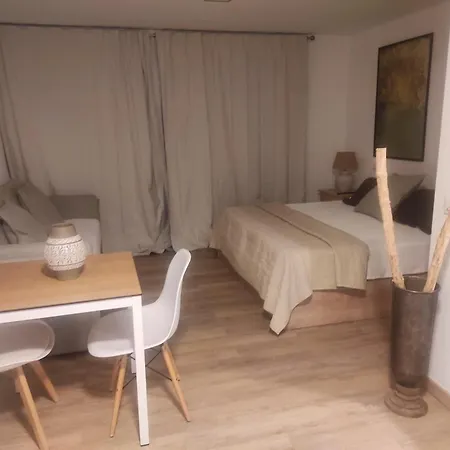 HOTEL apartamentos SEVEN ROOMS-2