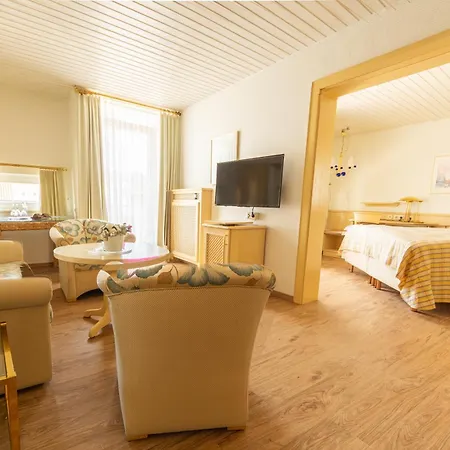 Hotel Kastanienhof-2