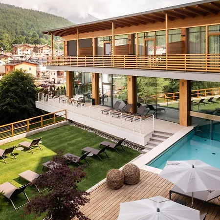 Corona Dolomites Hotel-3
