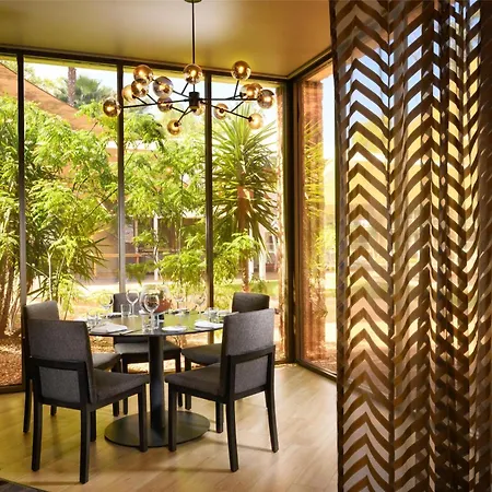 Doubletree By Hilton Alice Springs-3