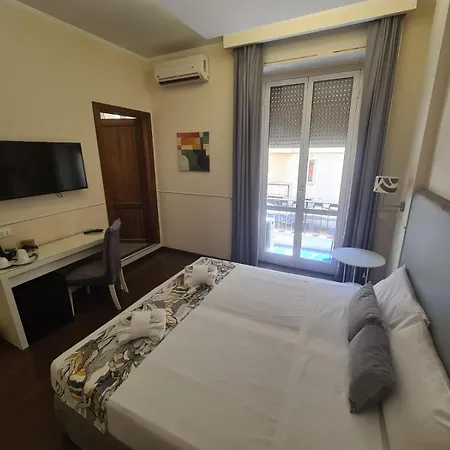 Caesar Place-2