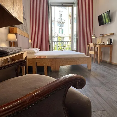 Aquarooms Suites-2