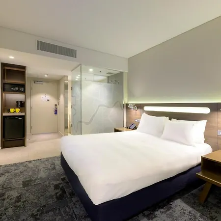 Holiday Inn Express Brisbane Central By Ihg-2