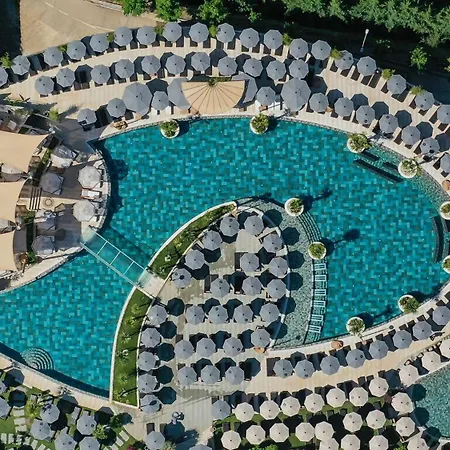 Select Hill Resort-3
