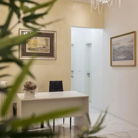 The Gallery Boutique Rooms-2
