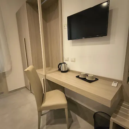 L'Elite Bed And Breakfast-3