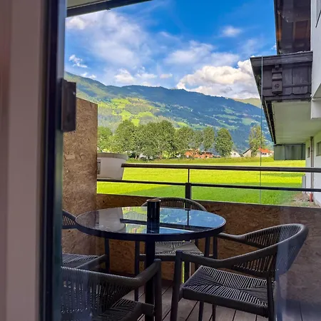 Hotel Zum Senner Zillertal - Adults only-2
