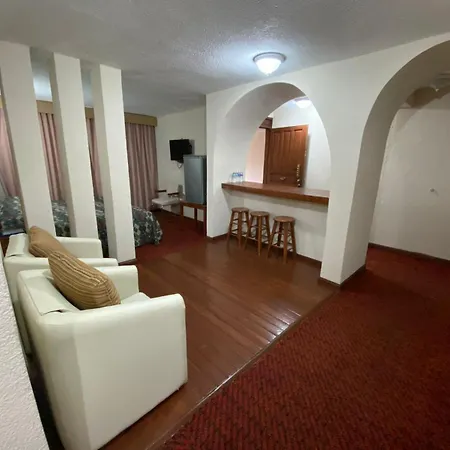Grupo Hotelero Panoramico-3
