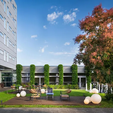 Holiday Inn Prague Airport By Ihg-2