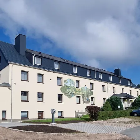 Hotel Erlebnis Wald-3