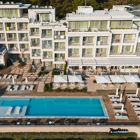 Radisson Resort Plaza Skiathos-3