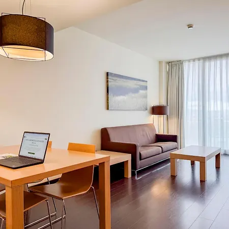 Sercotel Jardines de Uleta Suites-3