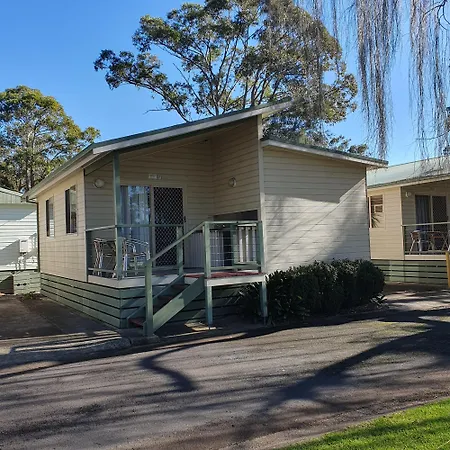 Pleasurelea Tourist Resort & Caravan Park-2