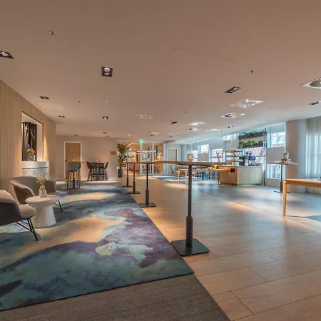 Crowne Plaza Utrecht - Central Station By Ihg-2