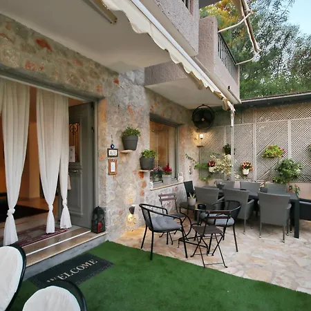 Aloe Luxury Apartments-3