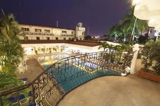 Clarkton Hotel Apartment-3