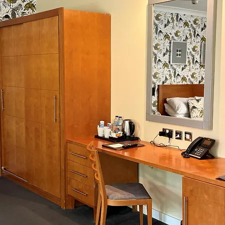 Wild Pheasant Hotel & Spa-3