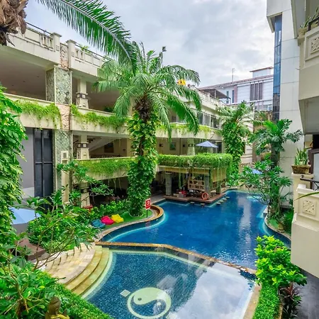 Famous Hotel Kuta Formerly Permata Kuta Hotel-3