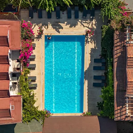 Ten Apart Hotel-2