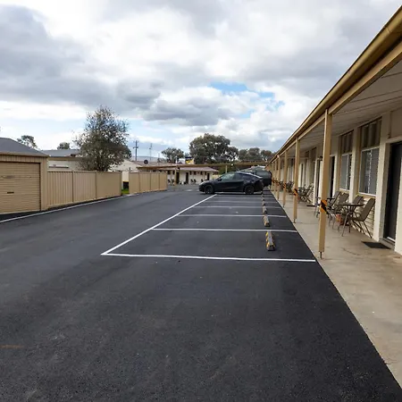 Golden Hills Motel-2