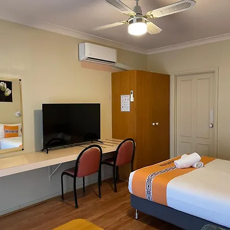 Philadelphia Motor Inn-3