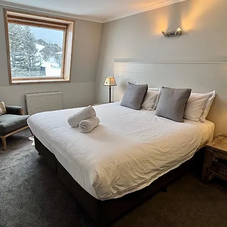 Altitude Apartments-2