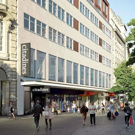 Citadines City Centre Liverpool-2