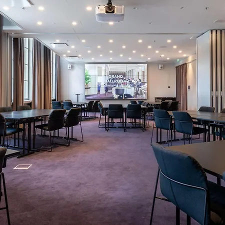 Scandic Grand Central Helsinki-3