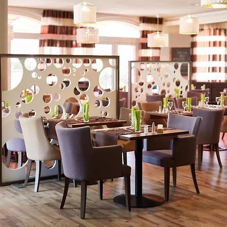Threeland Hotel-2