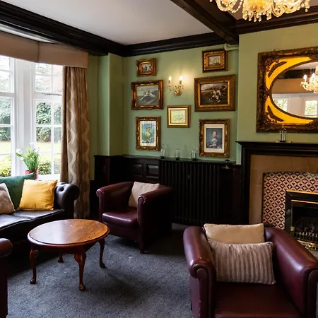 Mere Court Hotel-3