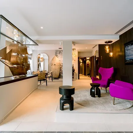 Urban Style Hotel Laperouse-2
