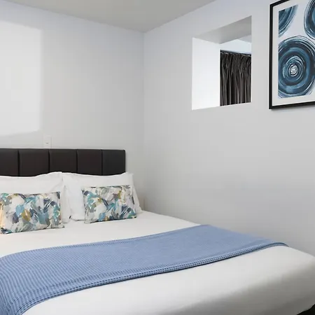 Quest On The Terrace Serviced Apartments-3