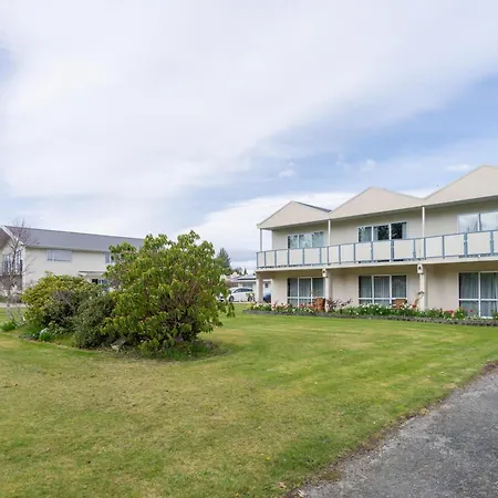 Parklands Motel & Apartments Te Anau-2